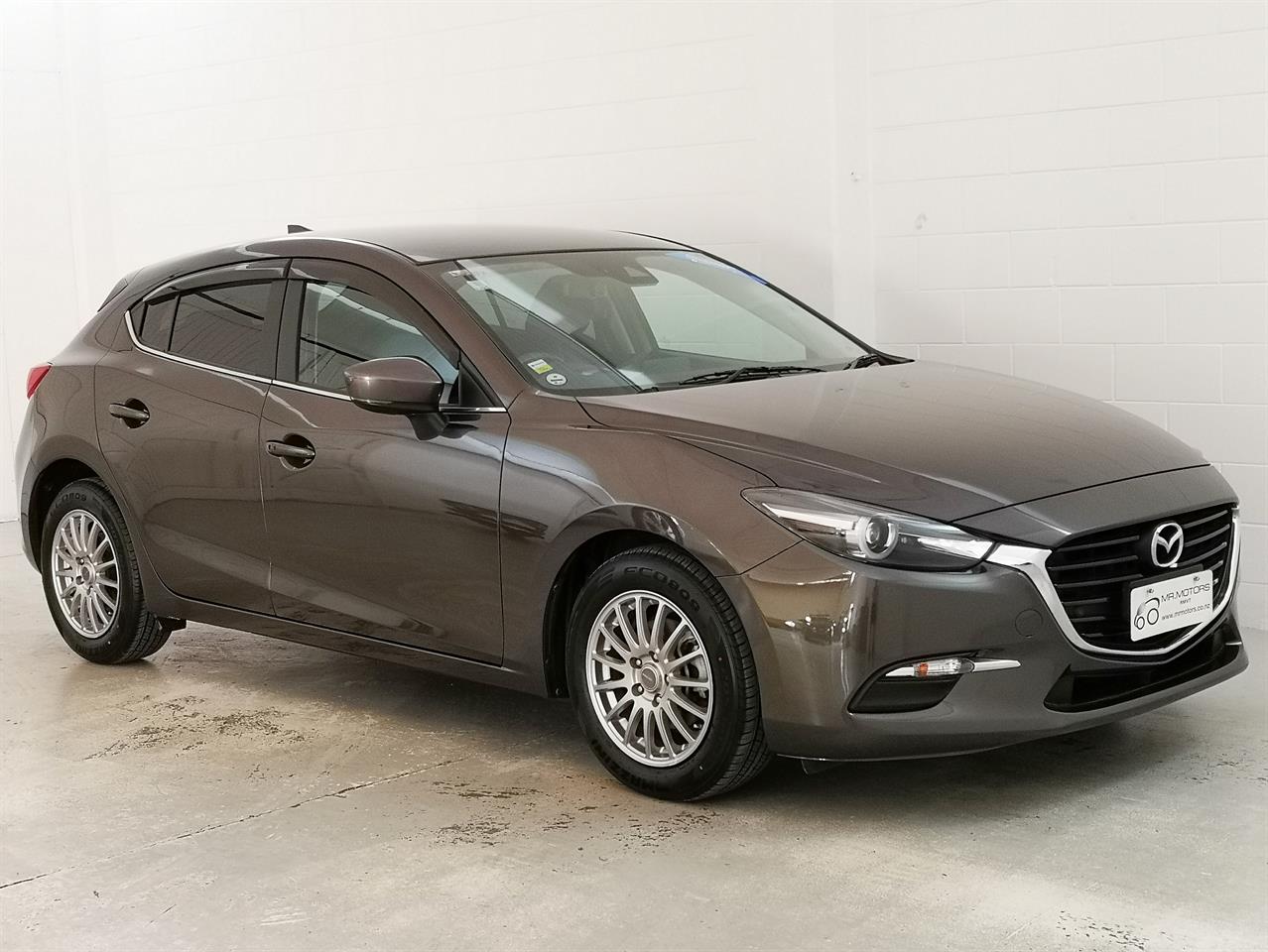 2017 Mazda Axela