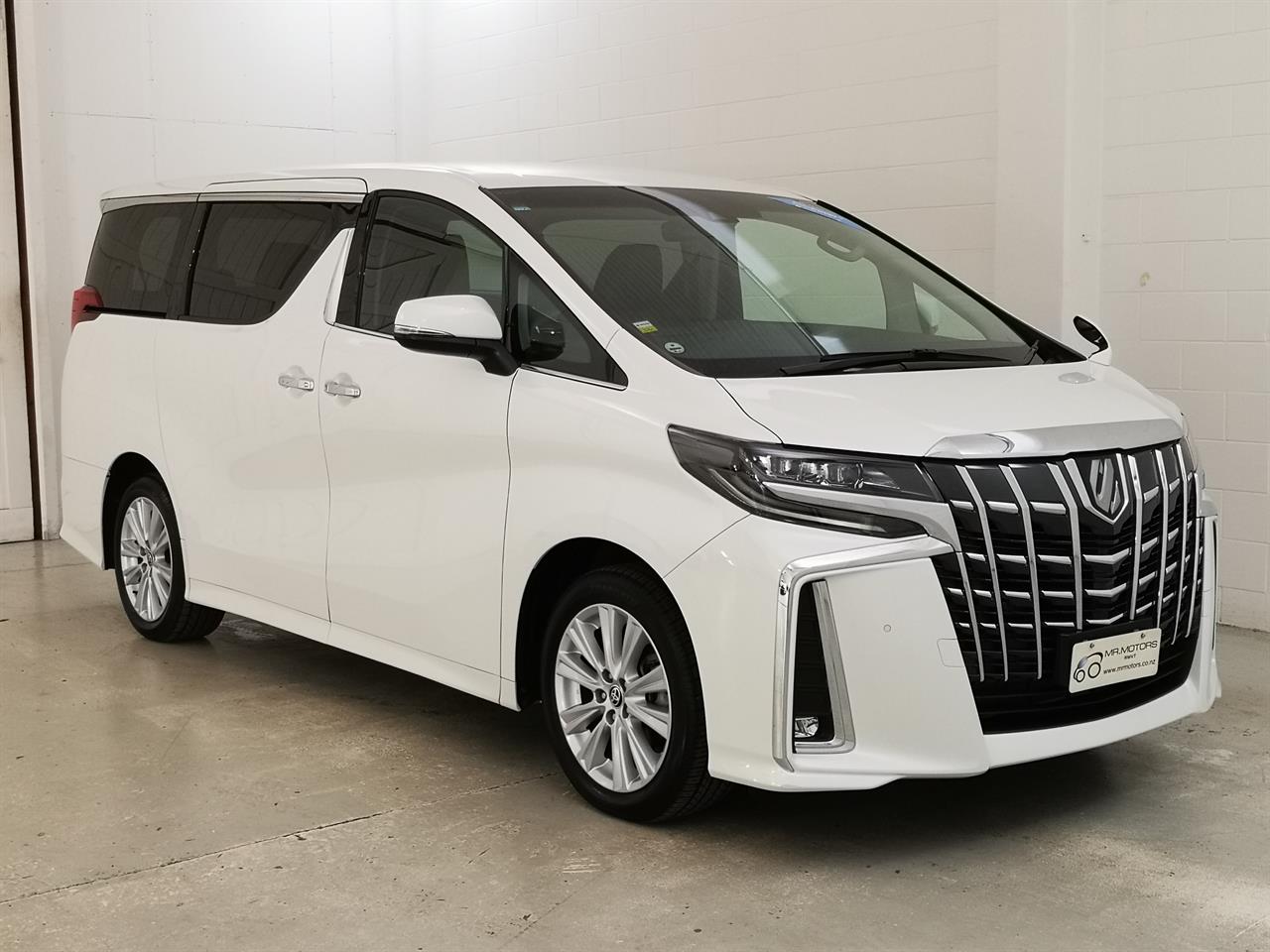 2023 Toyota Alphard