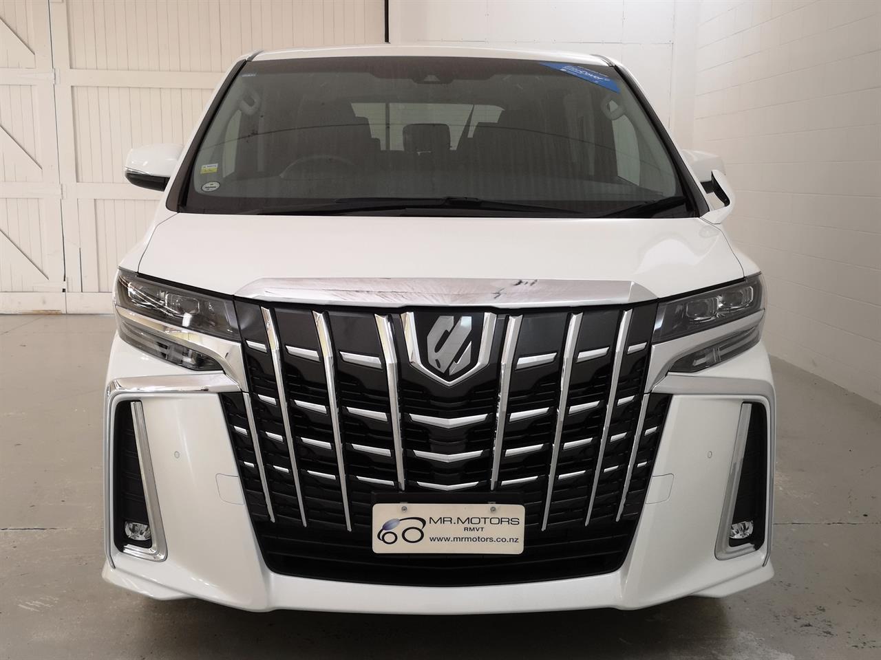 2023 Toyota Alphard