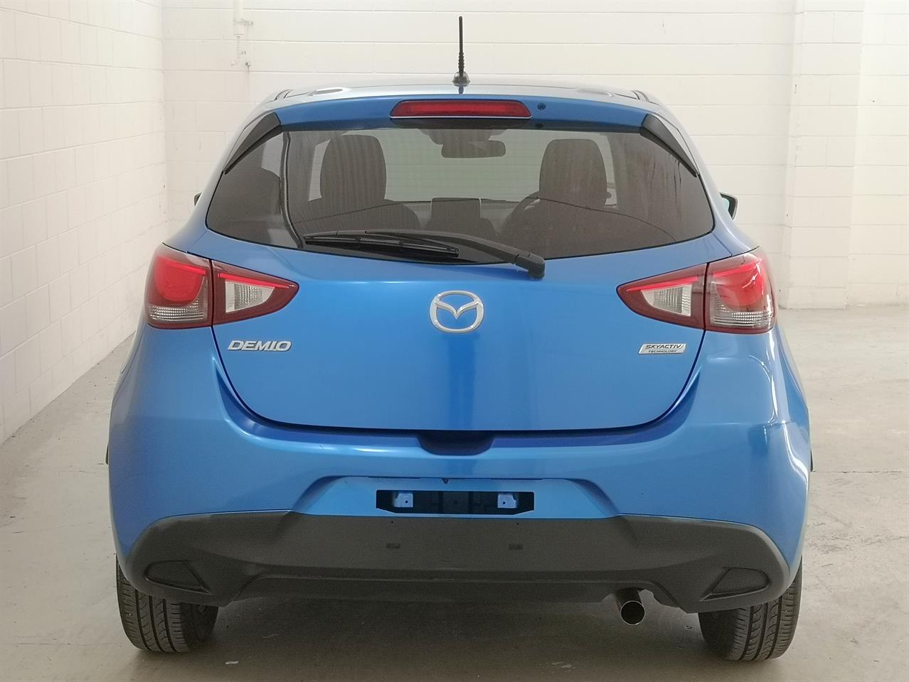 2015 Mazda Demio