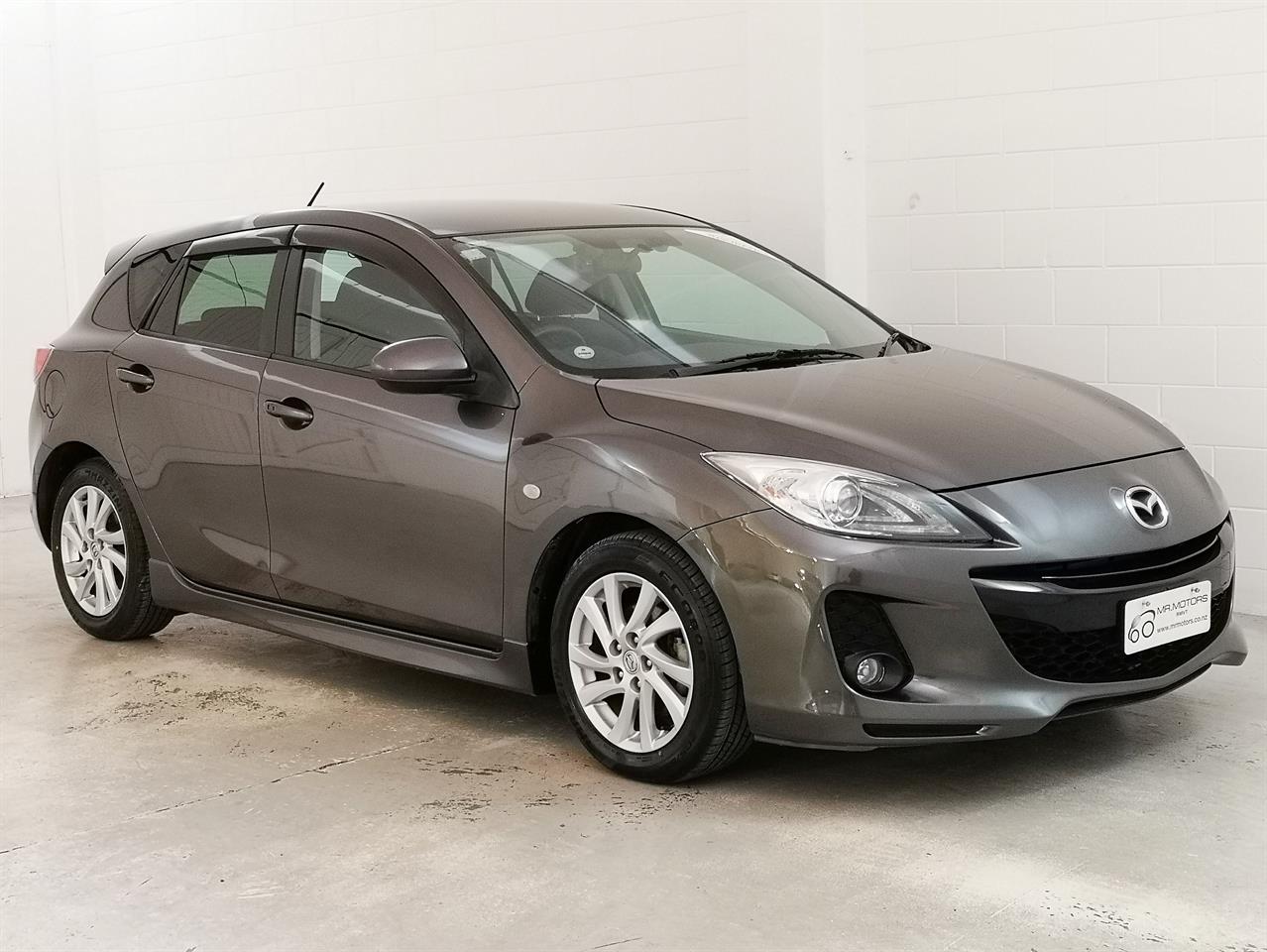 2012 Mazda Axela