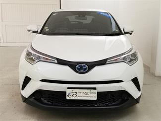 2019 Toyota C-HR - Thumbnail