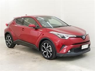 2017 Toyota C-HR - Thumbnail