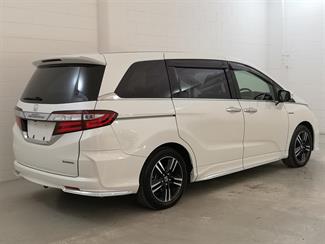 2016 Honda Odyssey - Thumbnail