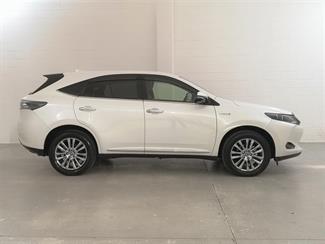 2014 Toyota Harrier - Thumbnail