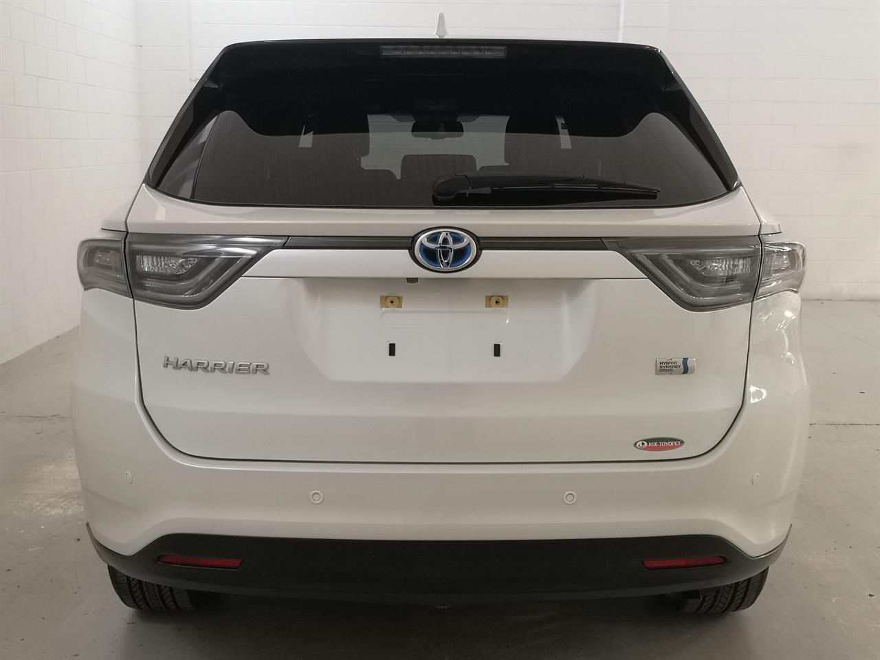 2014 Toyota Harrier