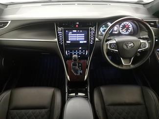 2014 Toyota Harrier - Thumbnail