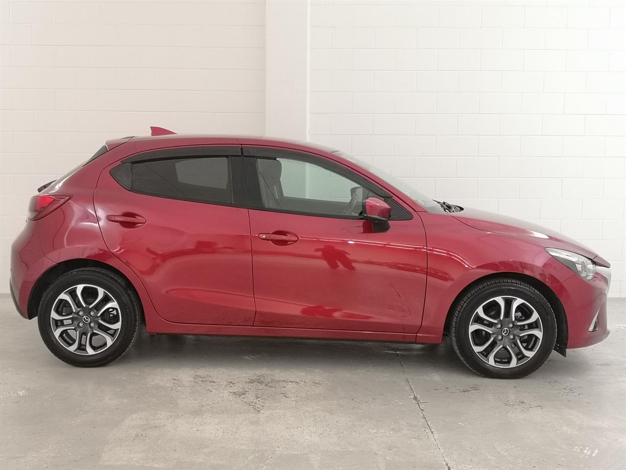 2019 Mazda Demio