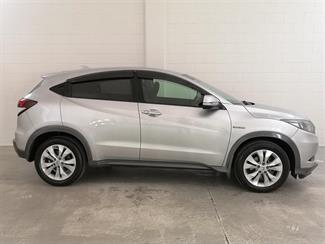 2014 Honda Vezel - Thumbnail