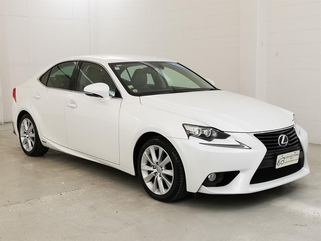 2013 Lexus IS 300H