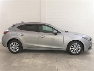 2013 Mazda Axela - Thumbnail