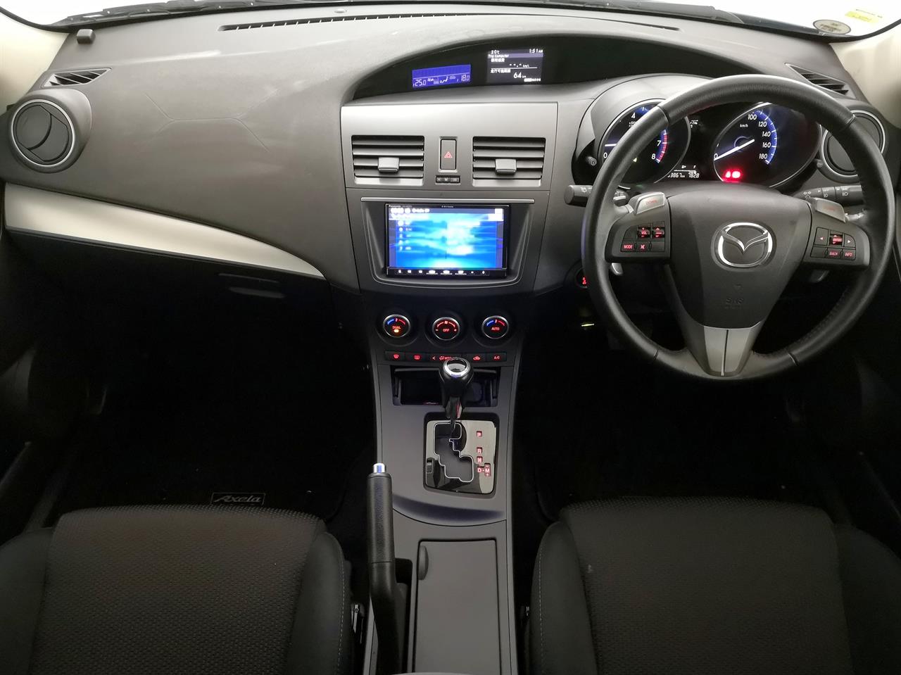 2012 Mazda Axela