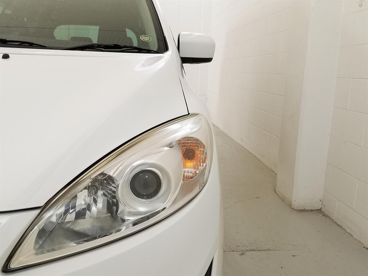 2014 Mazda Premacy