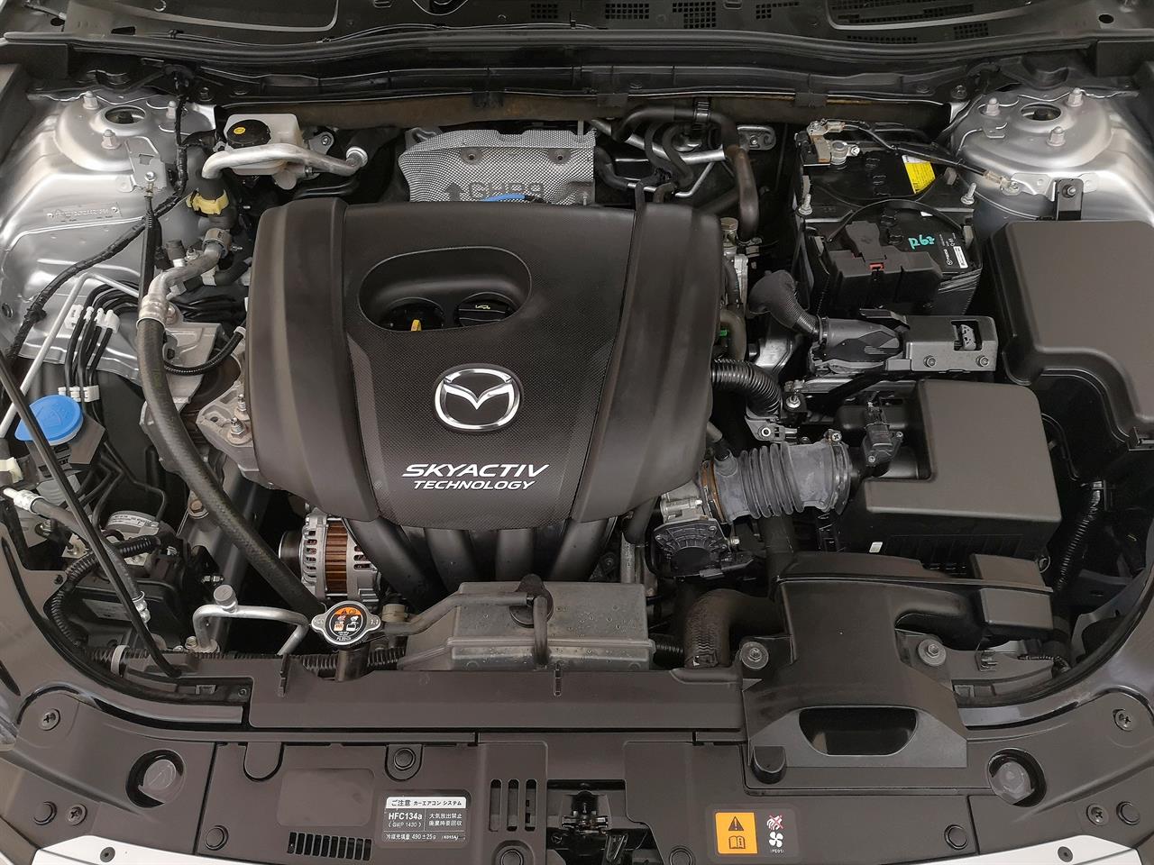 2019 Mazda Axela