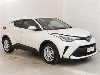 2019 Toyota C-HR - Thumbnail