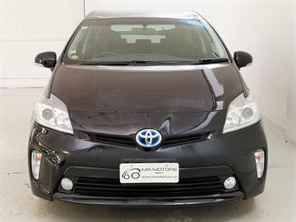 2013 Toyota Prius - Thumbnail