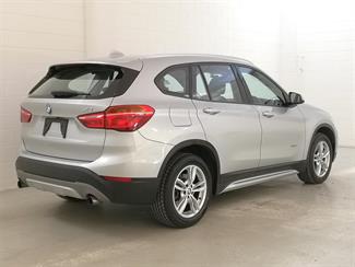 2015 BMW X1 - Thumbnail