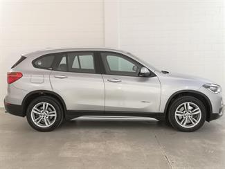 2015 BMW X1 - Thumbnail