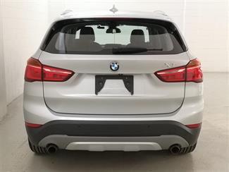 2015 BMW X1 - Thumbnail