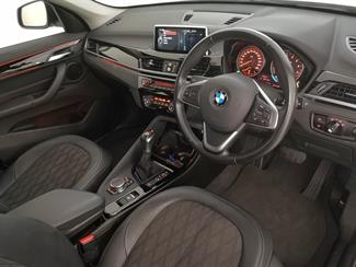 2015 BMW X1 - Thumbnail