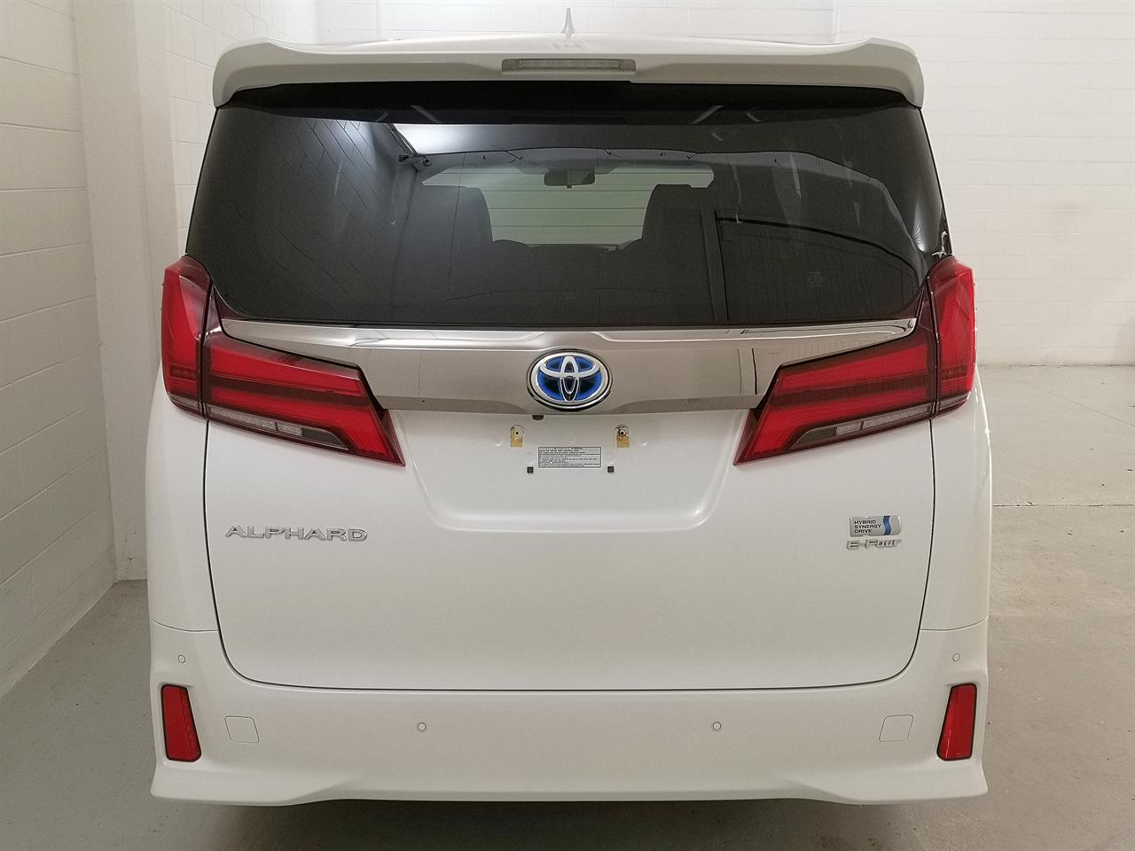 2021 Toyota Alphard