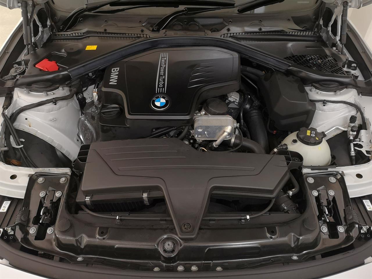 2015 BMW 320i