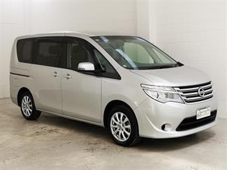 2016 Nissan Serena - Thumbnail