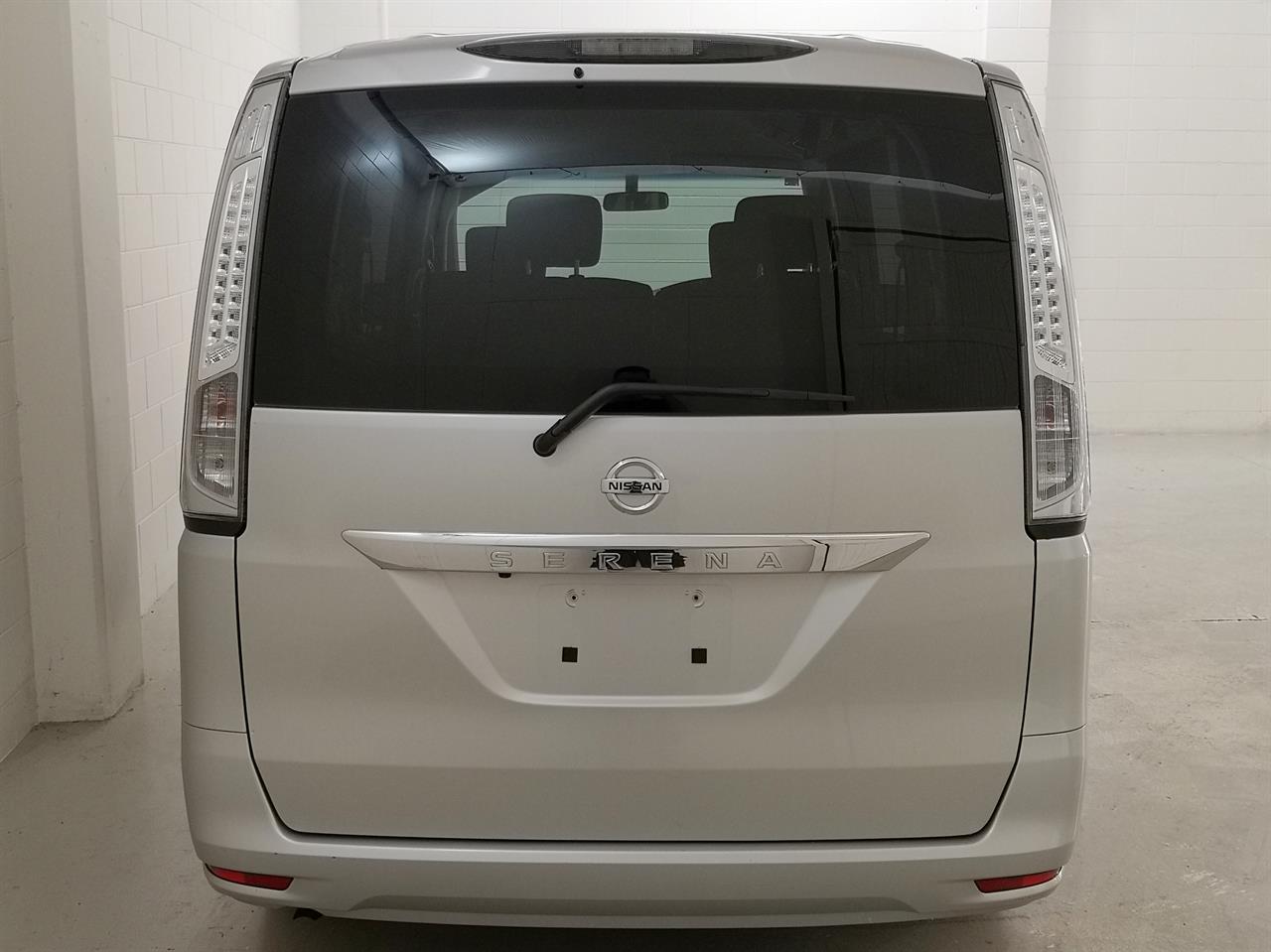 2016 Nissan Serena