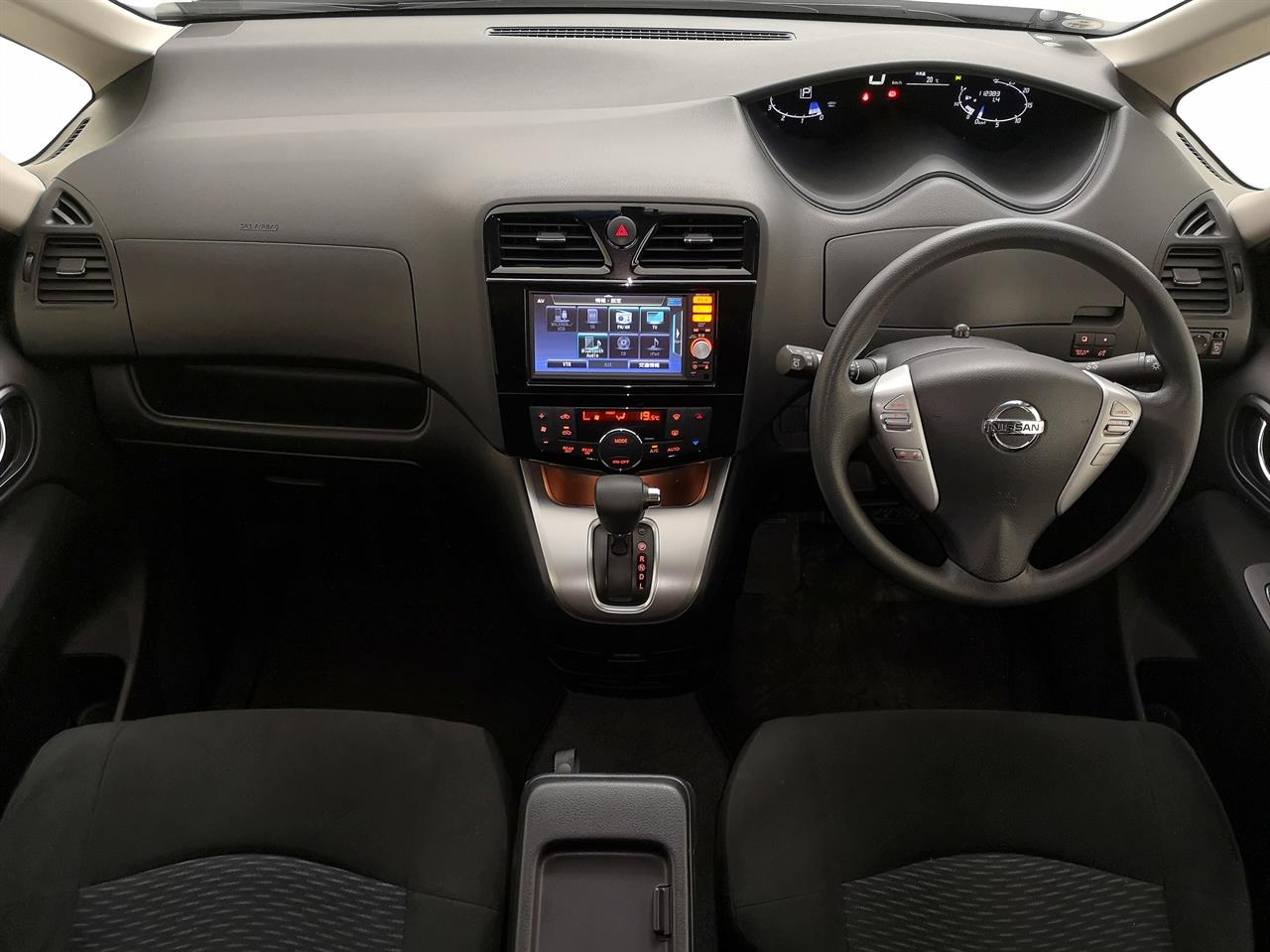 2016 Nissan Serena