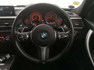 2015 BMW 320i - Thumbnail