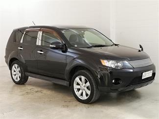 2012 Mitsubishi Outlander - Thumbnail