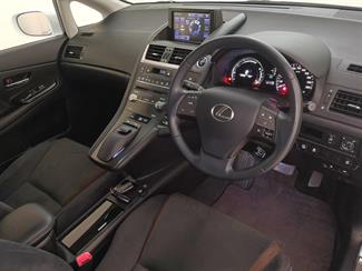 2013 Lexus HS250h - Thumbnail