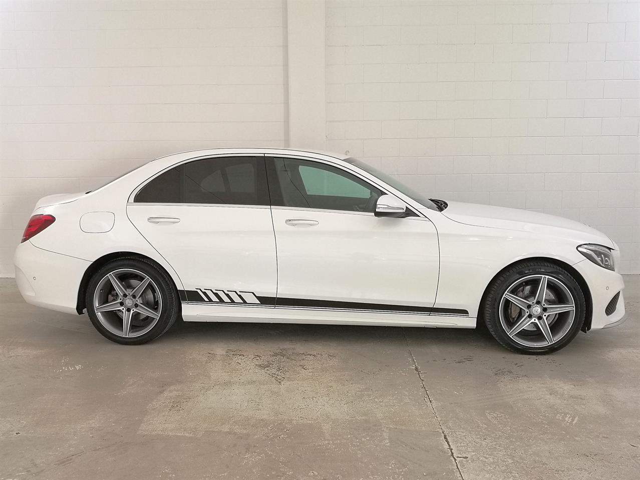 2015 Mercedes-Benz C 200