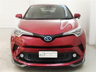 2018 Toyota C-HR - Thumbnail