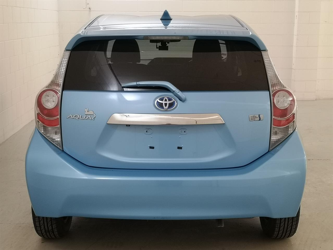 2014 Toyota Aqua