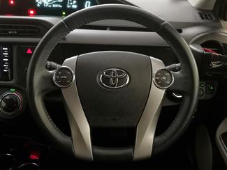 2014 Toyota Aqua - Thumbnail