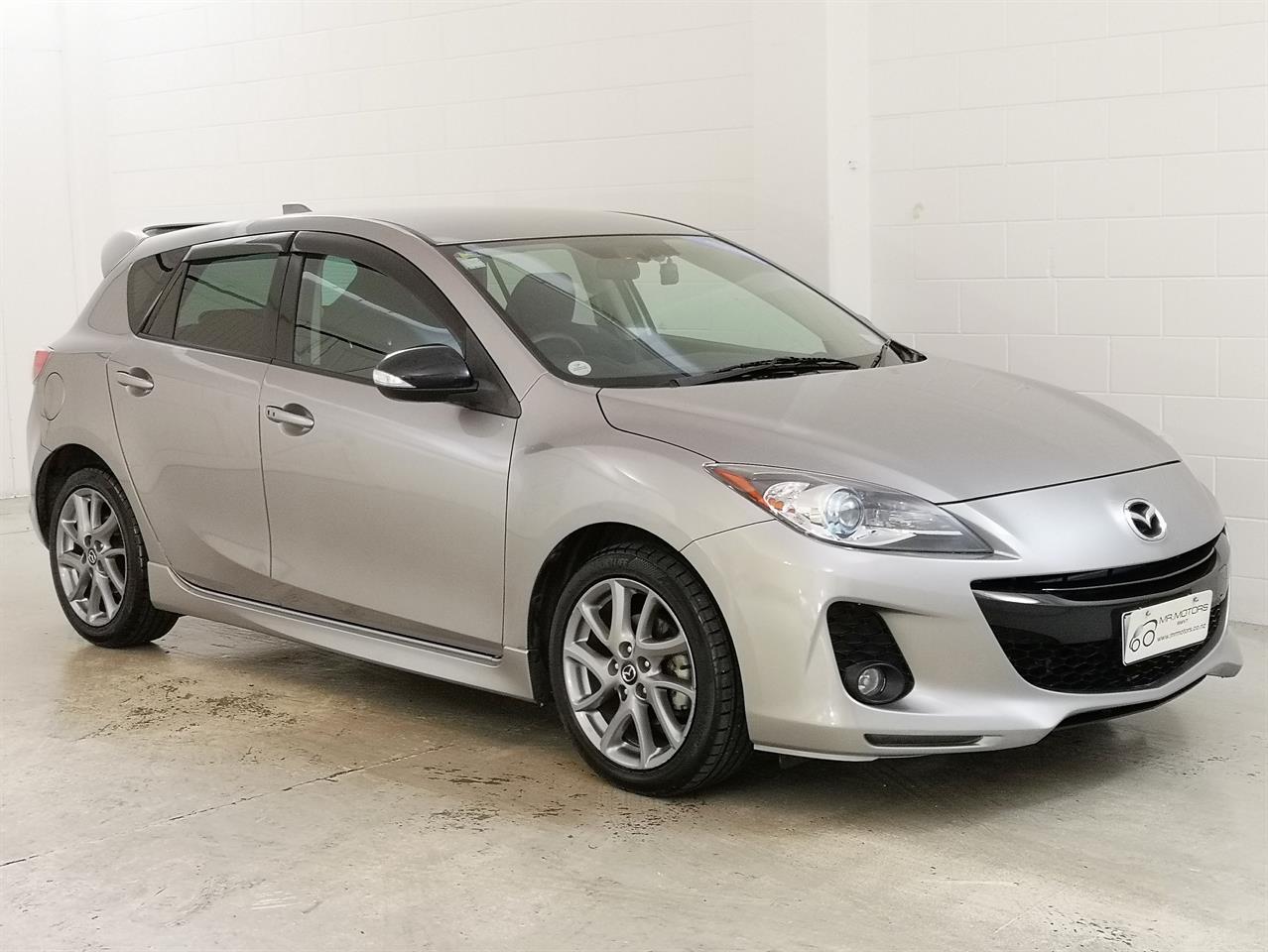 2013 Mazda Axela