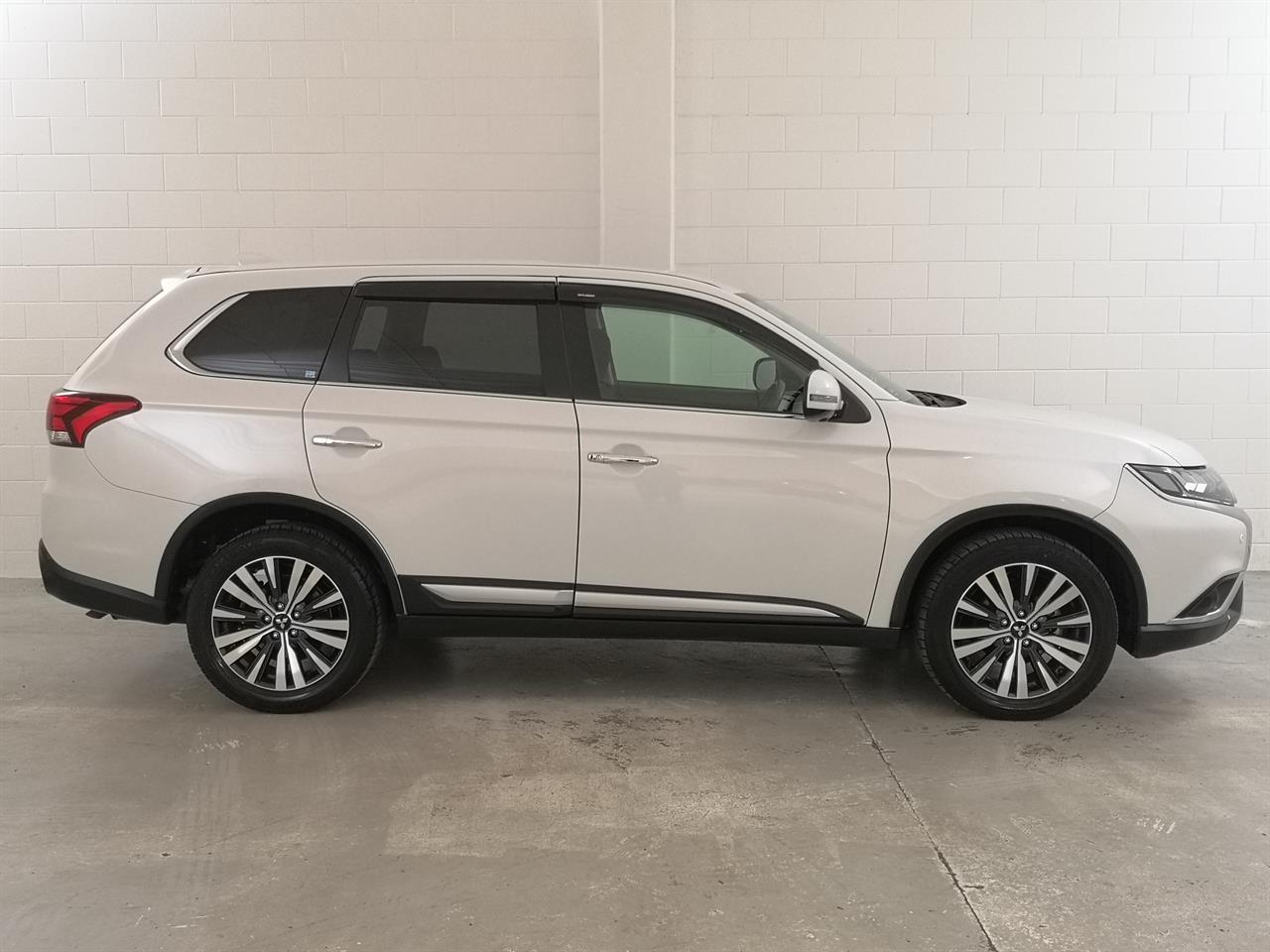 2018 Mitsubishi Outlander