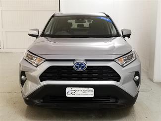 2021 Toyota RAV4 - Thumbnail