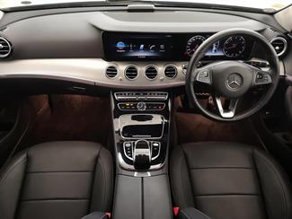 2016 Mercedes-Benz E 200 - Thumbnail