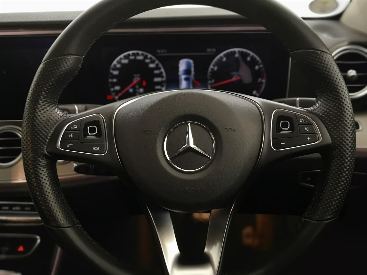 2016 Mercedes-Benz E 200