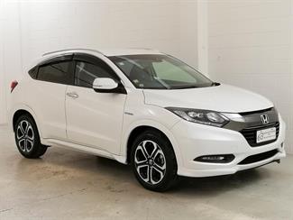 2017 Honda Vezel - Thumbnail