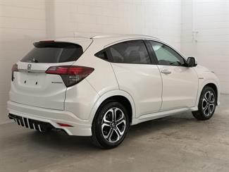 2020 Honda Vezel - Thumbnail