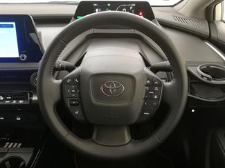 2023 Toyota Prius - Thumbnail