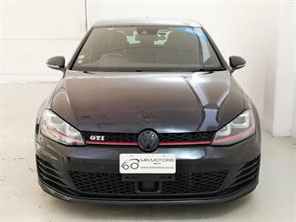 2015 Volkswagen Golf - Thumbnail