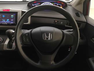 2015 Honda Freed - Thumbnail