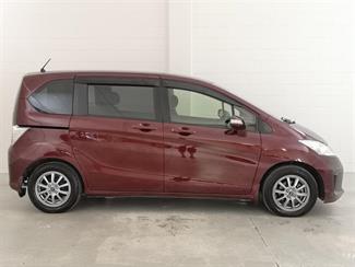 2015 Honda Freed - Thumbnail