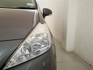 2012 Toyota Prius - Thumbnail