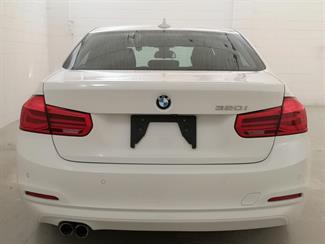 2015 BMW 320i - Thumbnail