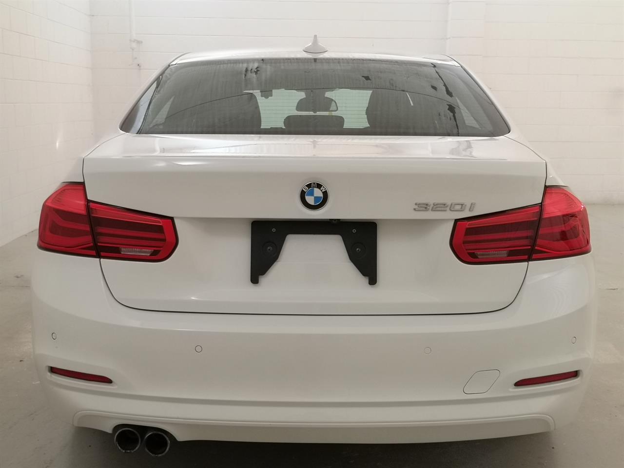 2015 BMW 320i